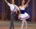 Pas de deux из балета "Пламя Парижа". Анна Окунева, Дмитрий Загребин, солисты Государственного Академического Большого Театра России